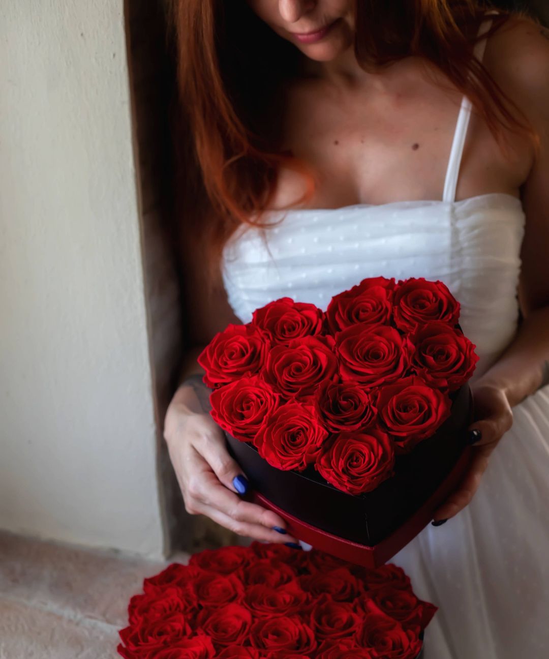 FLOWERBOX CUORE - 12 ROSE ROSSE PROFUMATE