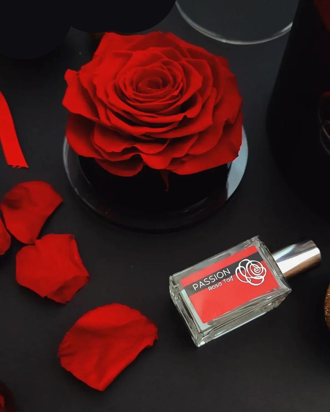 GIFT BOX: ENCHANTED ROSE